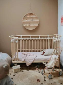 Handgefertigtes Babybett Paul aus Rattan