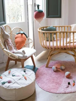 Handgefertigtes Baumwoll-Kuschelkissen Cathy the Carrot