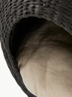 Handgefertigtes Haustierbett Niko