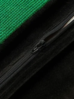 Handgefertigtes Woll-Dekokissen Tiger