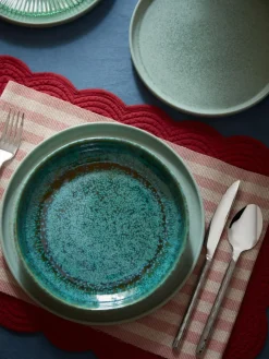 Handgemachtes Geschirr-Set Pam mit reaktiver Glasur, 4 Personen (12-tlg.)