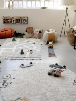 Handgetufteter runder Kinderteppich Wheels mit Hoch-Tief-Effekt, waschbar