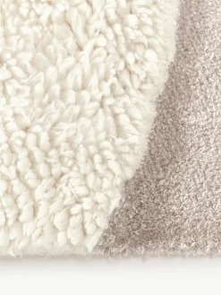 Handgetufteter Wollteppich Silas mit Hoch-Tief Struktur