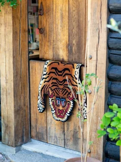 Handgetufteter Wollteppich Tiger