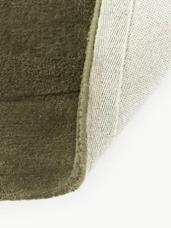 Handgetufteter Wollteppich Kadey in organischer Form