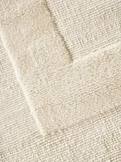Handgewebter Baumwollteppich Dania mit Hoch-Tief-Struktur