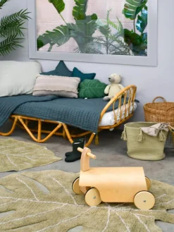 Handgewebter Kinderteppich Mini Monstera mit Hoch-Tief-Effekt, waschbar