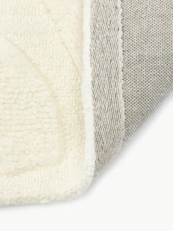 Handgewebter Wollteppich Clio mit Hoch-Tief-Struktur