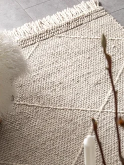 Handgewebter Wollteppich Daphne