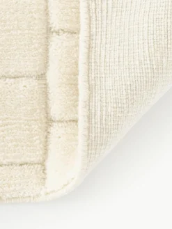 Handgewebter Wollteppich Adley mit Hoch-Tief-Struktur