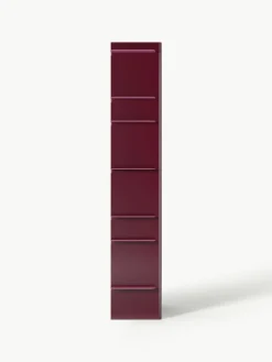 Hohes Regal Rami mit Metall-Elementen