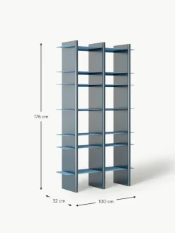 Hohes Regal Rami mit Metall-Elementen