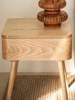 Holz-Nachttisch Gunydin