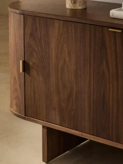 Holz-Sideboard Zumi mit abgerundeten Ecken