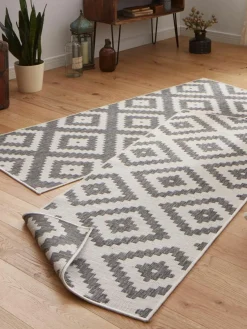 In- und Outdoor-Wendeläufer Malta