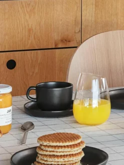 Kaffeetassen Nordic Kitchen mit Untertassen, 4 Stück