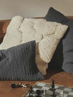 Kissenhülle Bubble mit Hoch-Tief-Struktur