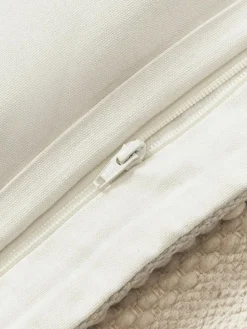 Kissenhülle Hamad mit Hoch-Tief-Struktur