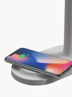 Kleine dimmbare LED-Tischlampe Emendo mit Ladestation