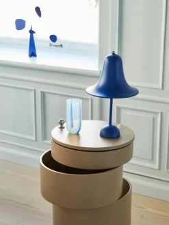 Kleine mobile LED-Tischlampe Pantop, Design Verner Panton