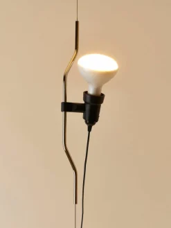 Kleine Pendelleuchte Parentesi, dimmbar