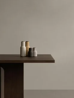 Kleine Salz- & Pfeffermühle Bottle Grinder mit Walnussholzdeckel, 2er-Set