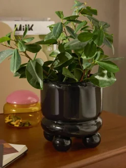 Kleiner Übertopf Bryn, H 18 cm