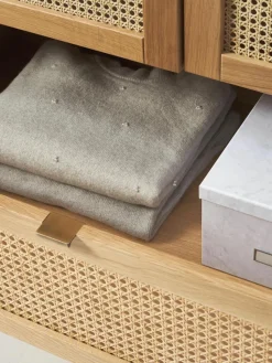 Kleiner Kleiderschrank Aries mit Wiener Geflecht, 2-türig