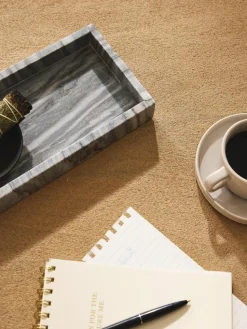 Kleines Deko-Tablett Venice aus Marmor