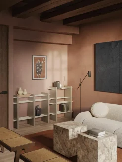 Konsole Rami mit Metall-Elementen