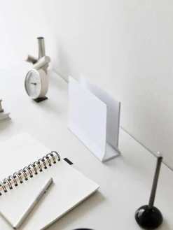 Laptopständer Tower aus Metall