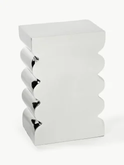 Metall-Hocker Curves