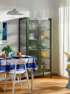 Metall-Vitrine The Collector mit geriffeltem Glas