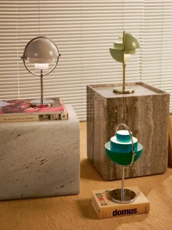 Mobile dimmbare Tischlampe Multi-Lite, verstellbar