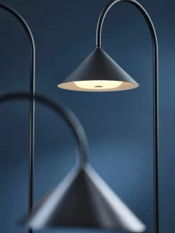 Mobile Outdoor LED-Tischlampe Grasp, dimmbar