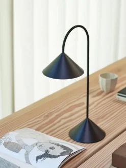 Mobile Outdoor LED-Tischlampe Grasp, dimmbar