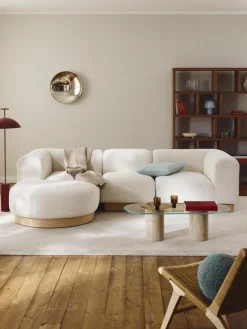 Modulares Sofa Natalie (3-Sitzer) aus Teddy-Bouclé mit Hocker