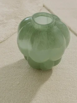 Mundgeblasene Glas-Vase Uva, H 22 cm