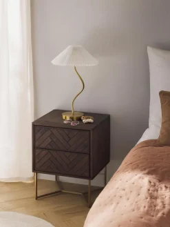 Nachttisch Luca aus Mangoholz mit Fischgrät-Muster