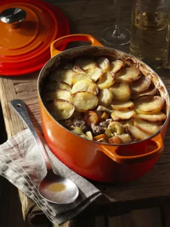 Ovaler Bräter Signature Collection aus Gusseisen