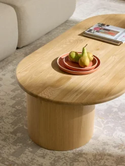 Ovaler Couchtisch Didi aus Eichenholz