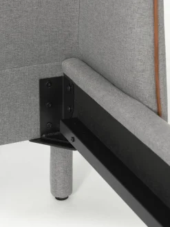 Polsterbett Luma mit Kopfteil