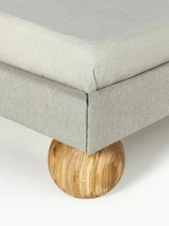 Polsterbett Rena mit Kugelfüßen aus Eichenholz