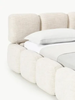 Polsterbett Tayla aus Bouclé mit Stauraum
