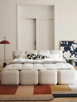 Polsterbett Tayla aus Teddy-Bouclé