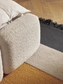 Polsterbett Tayla aus Teddy-Bouclé