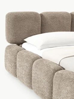 Polsterbett Tayla aus Teddy-Bouclé mit Stauraum