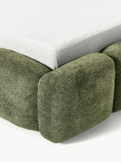 Polsterbett Tayla aus Teddy-Bouclé mit Stauraum