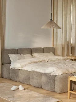 Polsterbett Tayla aus Teddy-Bouclé