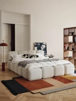 Polsterbett Tayla aus Teddy-Bouclé